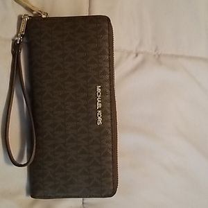 Michael Kors wristlet large wallet